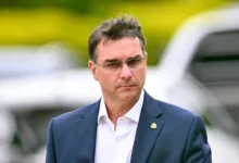 União Brasil e PP não devem apoiar Flávio Bolsonaro