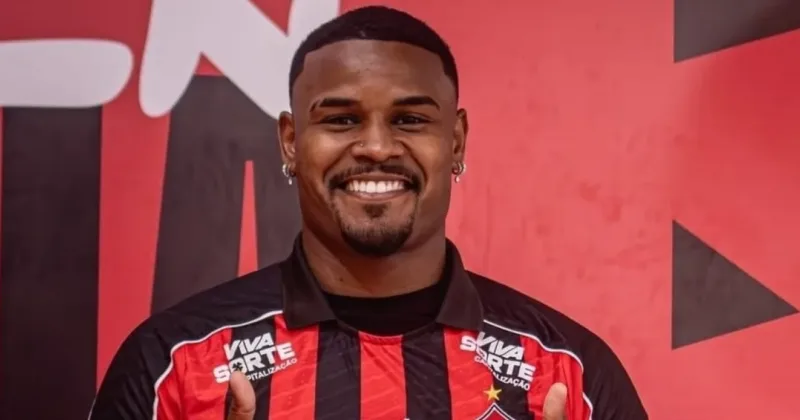Nathan Mendes no Vitória | Foto: Divulgação