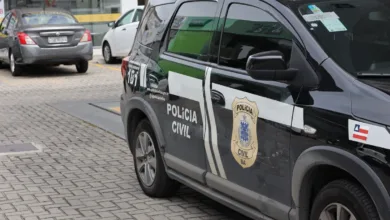 homem morto após recusar compartilhar internet