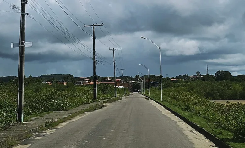 pavimentação de acessos em Saubara