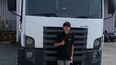caminhoneiro confundido com criança