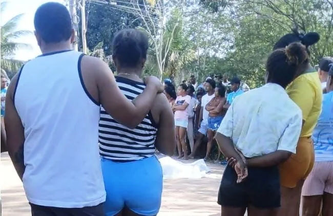 Jovem morto a tiros em Humildes