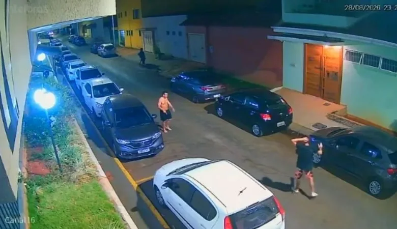 PM de folga impede ataque com faca