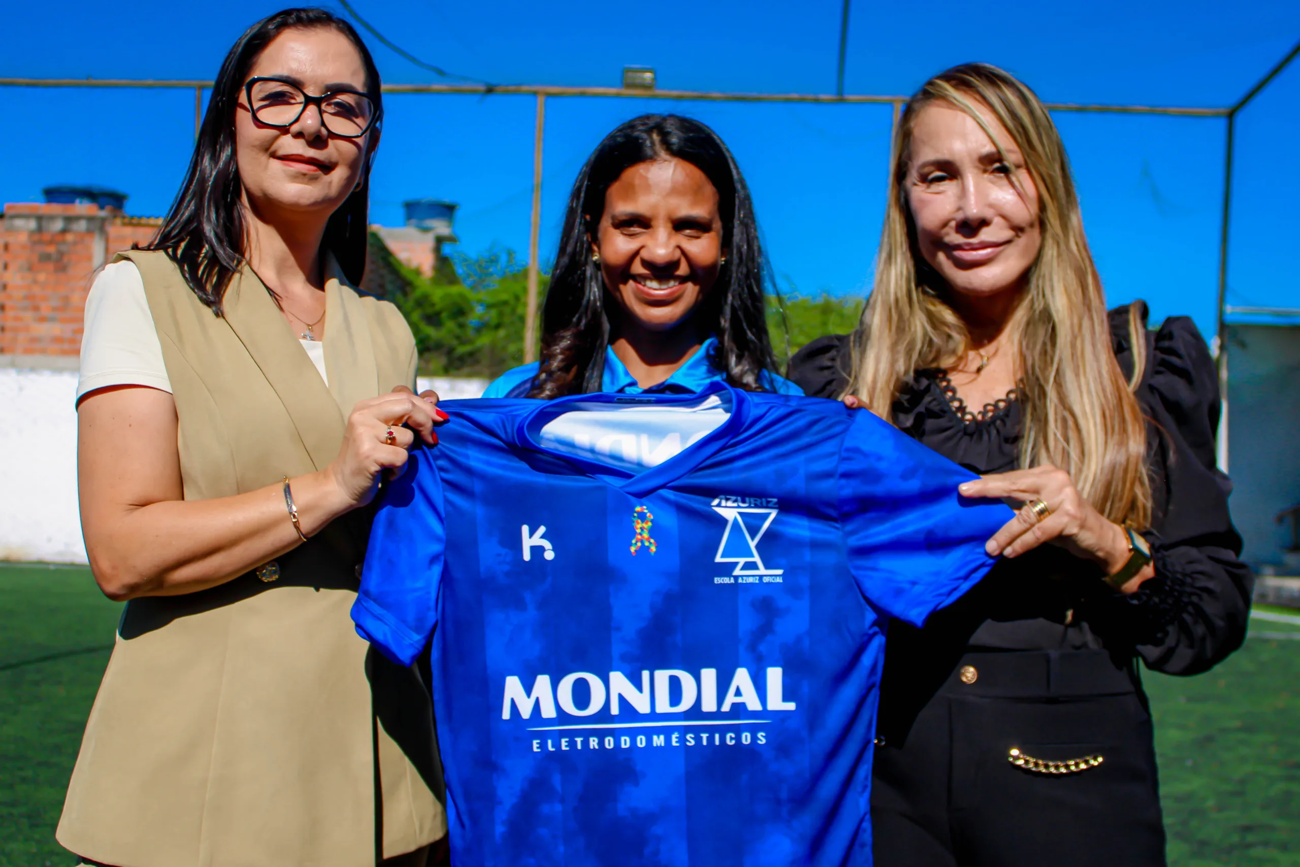 patrocínio da Mondial à Escola Azuriz
