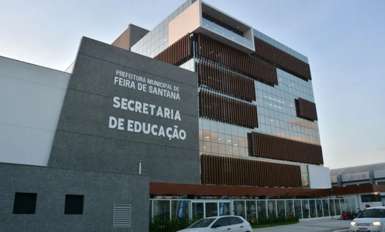 erro nos salários dos professores de Feira de Santana