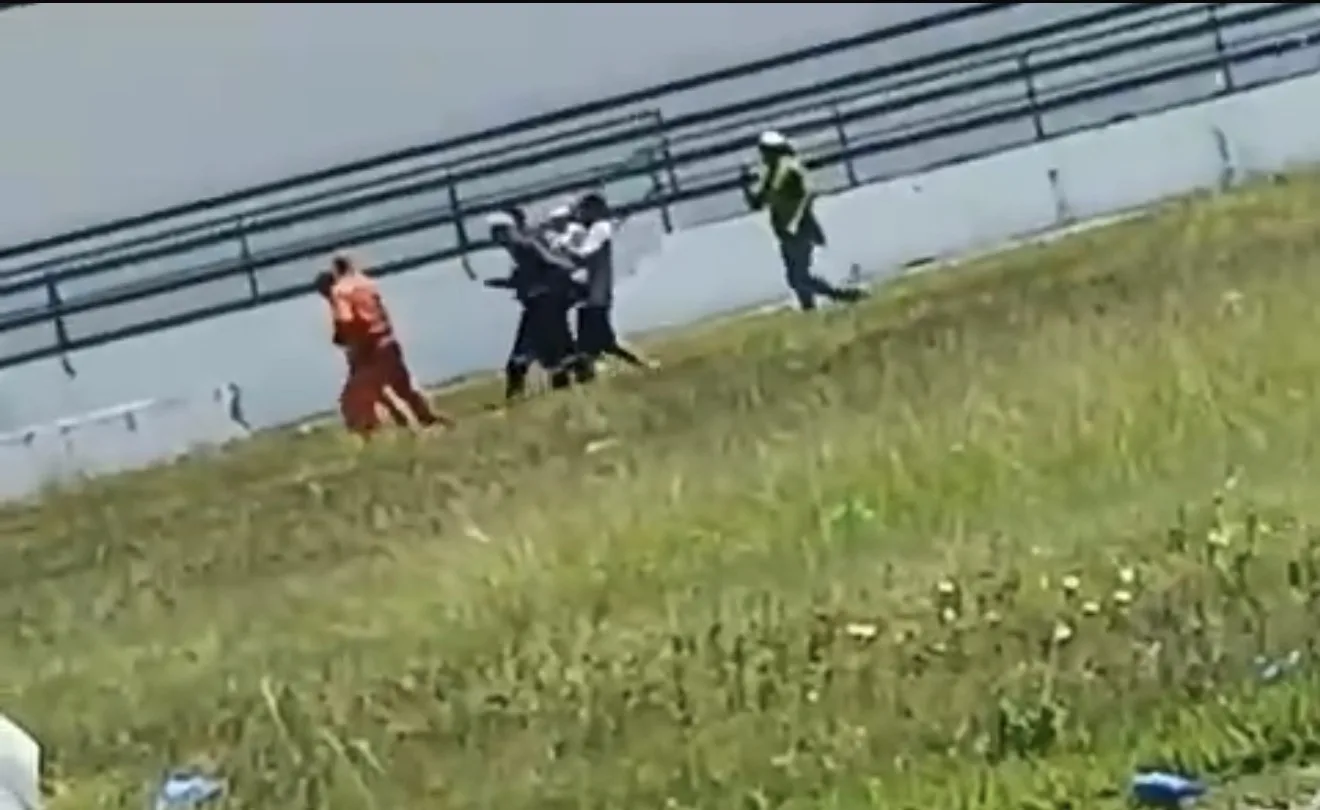 criança com câncer transferida de helicóptero