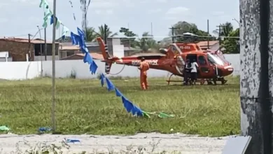 criança com câncer transferida de helicóptero