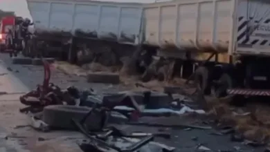 Colisão entre carretas na BR-242 deixa dois mortos | Foto: Reprodução