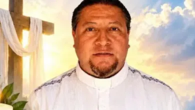 padre assassinado no México