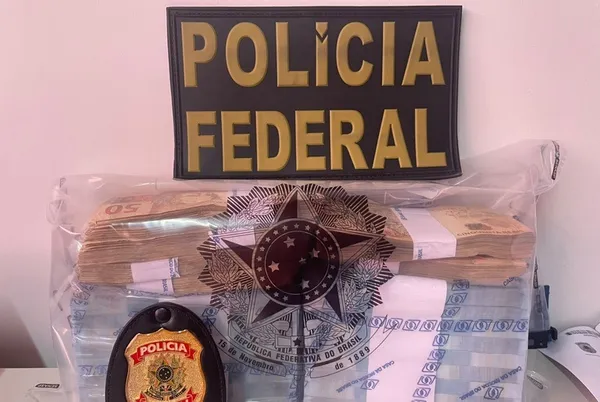 PF apreende R$ 200 mil