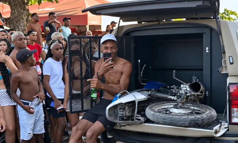 viatura em Cabuçu