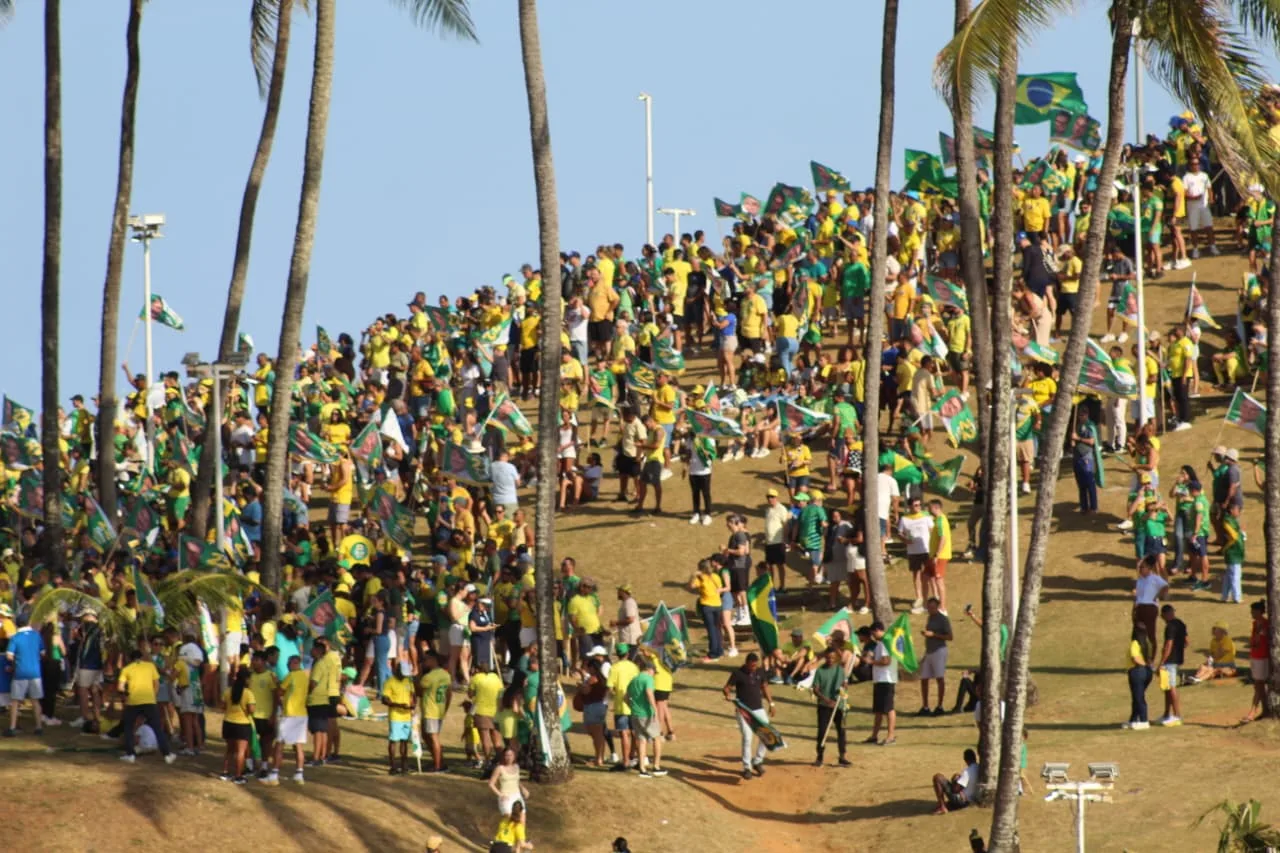 Flávio Bolsonaro em Salvador