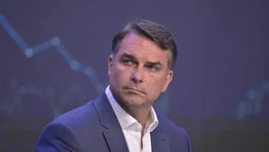 Lula aceita condições de Flávio Bolsonaro