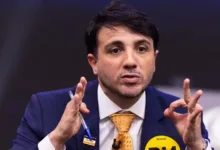Renan Santos Flávio Bolsonaro